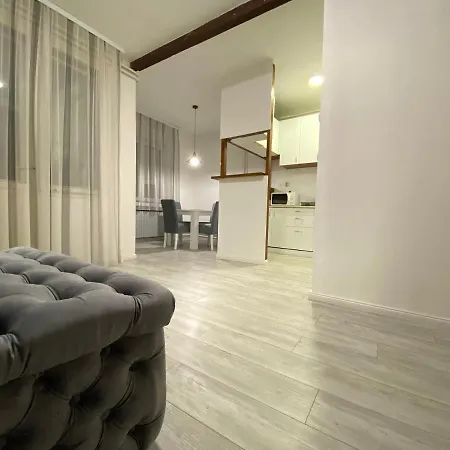 Grand Royal Διαμέρισμα Βελιγράδι Εξωτερικό φωτογραφία